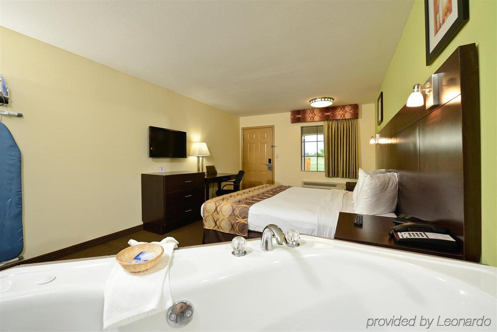 Americas Best Value Inn Lake Charles Interstate 210 Quarto foto